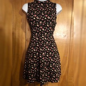 Ditsy Floral Print Dress- Forever 21